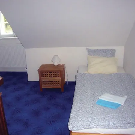 Holiday Janov U/vis Ef-762 Hébergement de vacances *